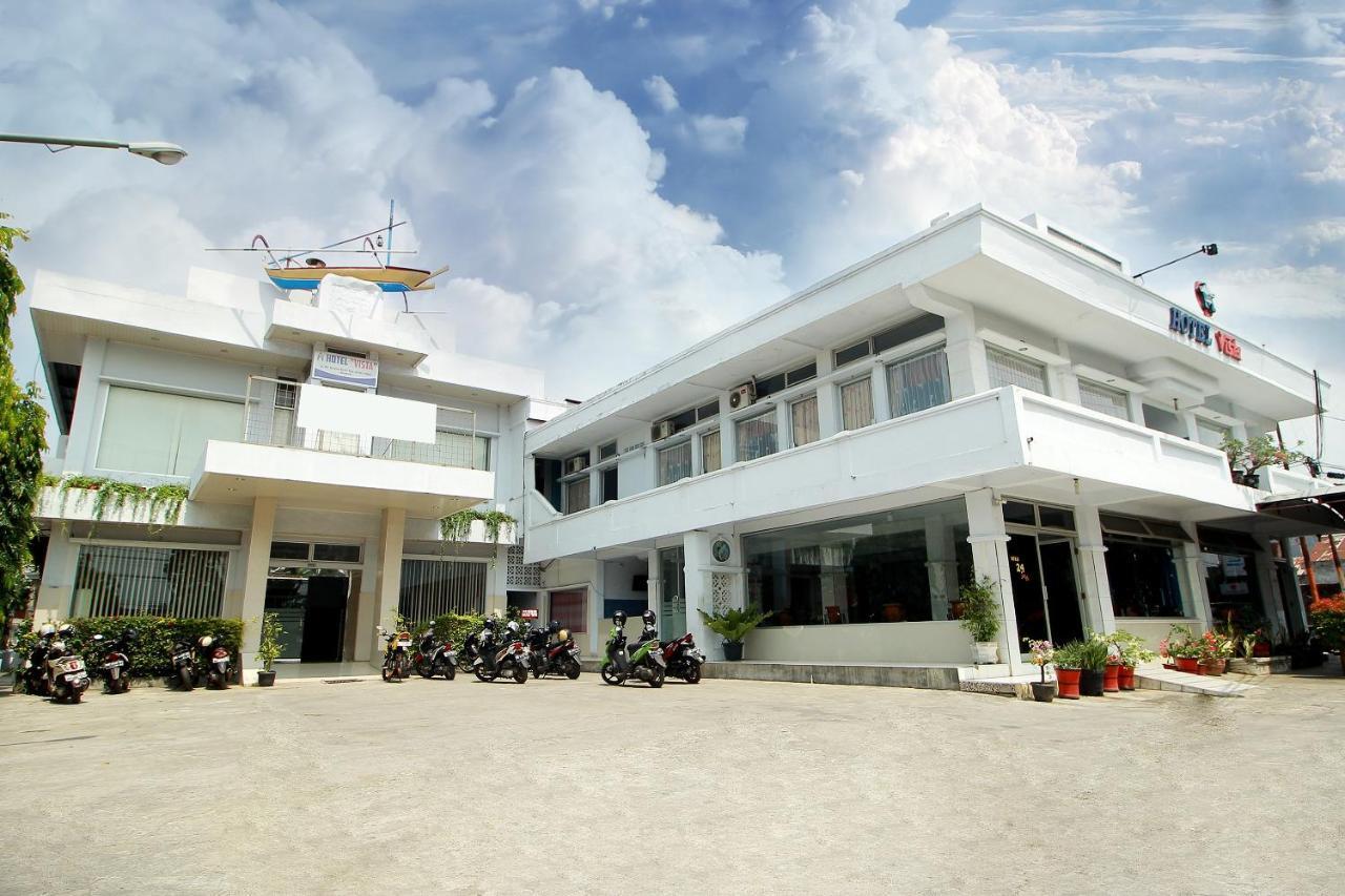 Oyo 1669 Hotel Vista Syariah Bengkulu Exterior foto