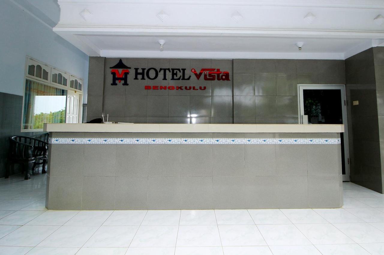 Oyo 1669 Hotel Vista Syariah Bengkulu Exterior foto